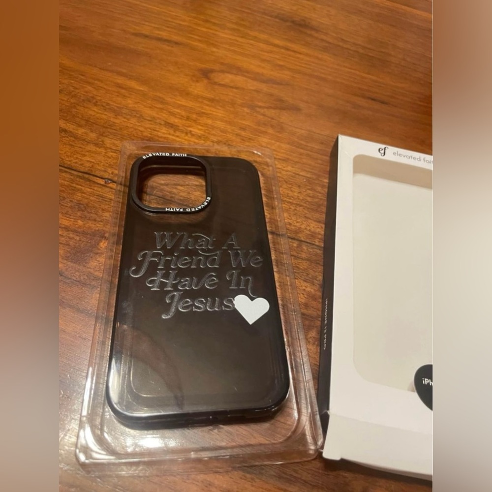 iPhone 13 Pro ELEVATED FAITH
Phone Case!